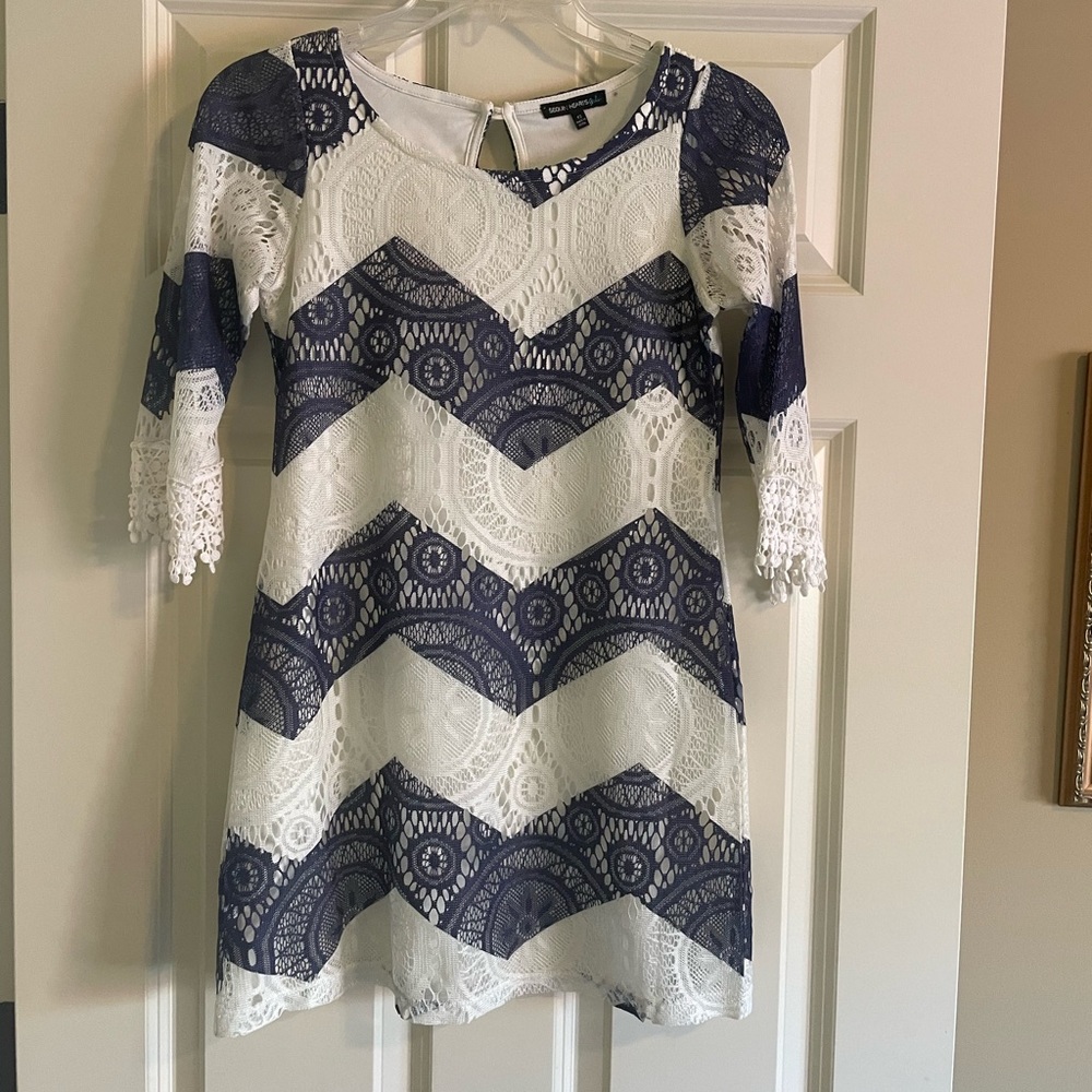 Navy/Cream Girls Chevron Dress
